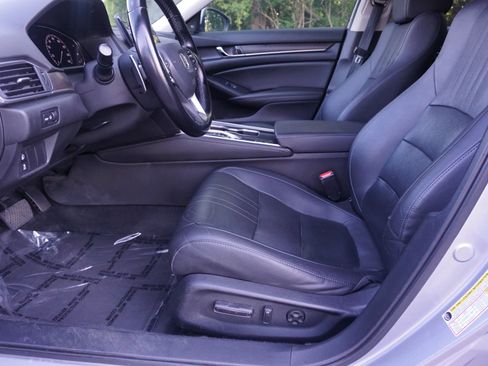 Used 2020 Honda Accord EX-L image 28
