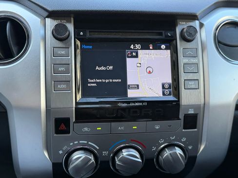 Used 2018 Toyota Tundra SR5 w/ SR5 Upgrade Package image 26