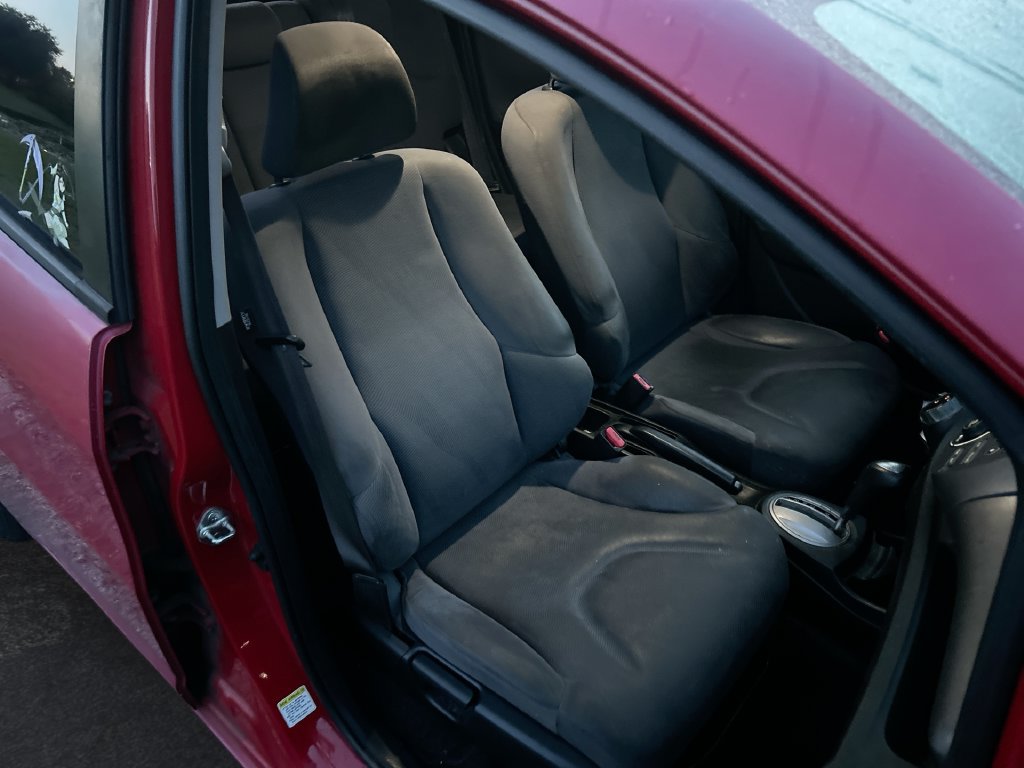 Used 2010 Honda Fit image 24