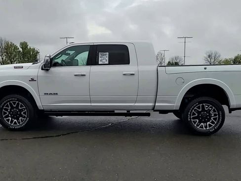 New 2026 RAM 2500 Limited image 5
