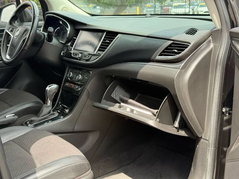 Used 2018 Buick Encore Preferred FWD image 12
