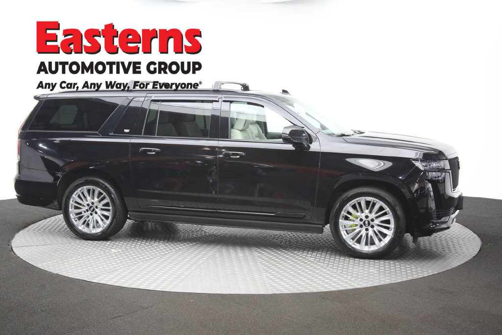 Used 2024 Cadillac Escalade ESV Sport Platinum w/ LPO, ONYX Package AWD/4WD image 55