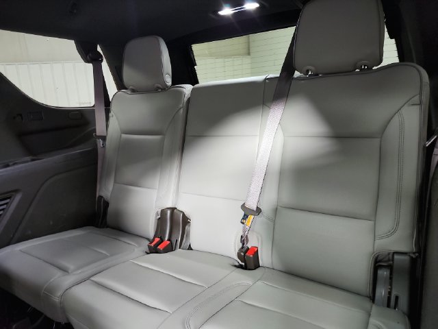 Used 2021 GMC Yukon SLT w/ SLT Luxury Plus Package RWD image 13