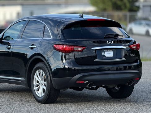 Used 2017 INFINITI QX70 AWD image 16