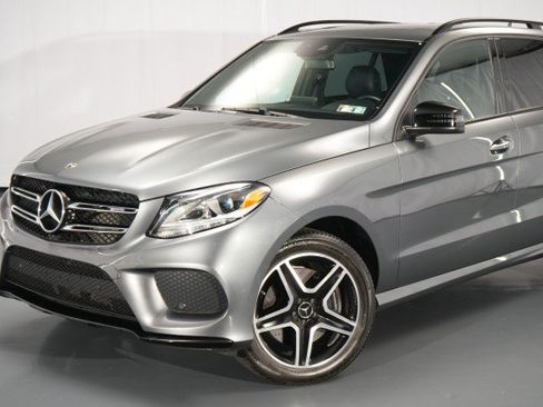 Used 2019 Mercedes-Benz GLE 43 AMG 4MATIC image 4
