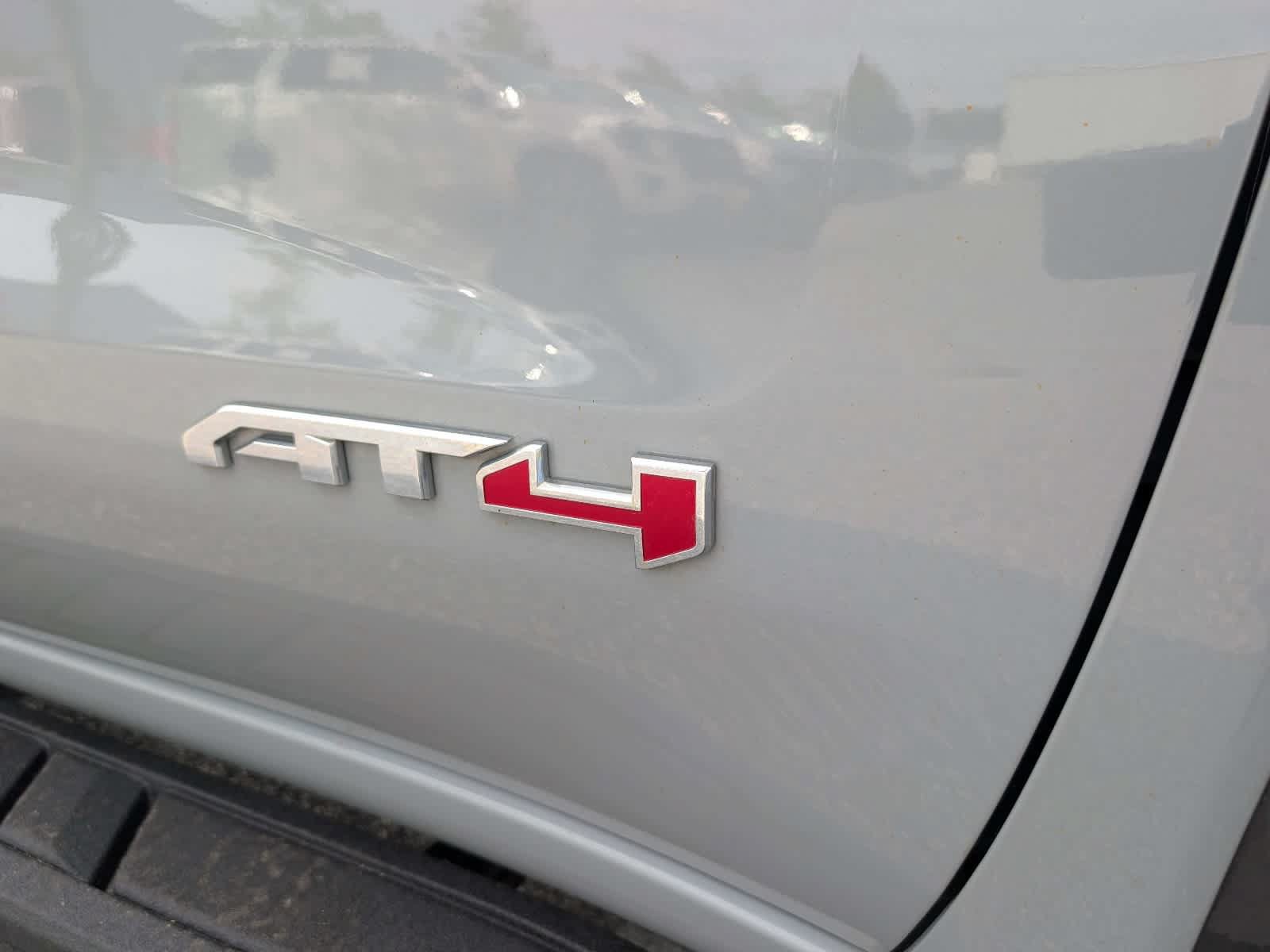 Certified 2024 GMC Sierra 1500 AT4 w/ Technology Package AWD/4WD image 11