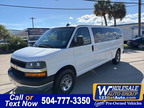 Used 2019 Chevrolet Express 3500 LT w/ LT Preferred Equipment Group image 1