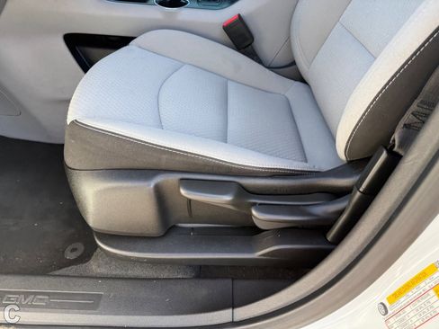 Certified 2022 GMC Terrain SLE image 20