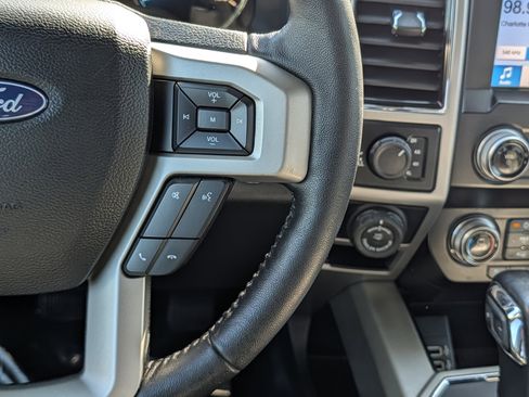 Used 2019 Ford F150 Lariat w/ Equipment Group 502A Luxury AWD/4WD image 24