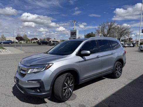 Used 2021 Honda Pilot Touring image 4