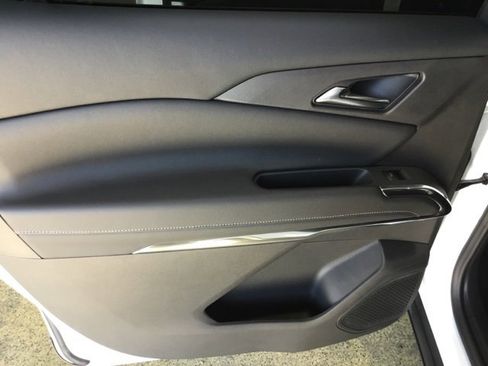 New 2026 Chevrolet Traverse LT w/ LPO, Floor Liner Package image 45