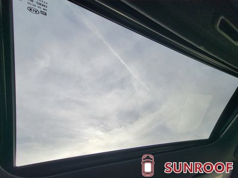 Used 2020 Kia Forte GT-Line w/ GT-Line Premium Package image 25