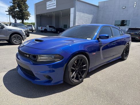 Used 2020 Dodge Charger Scat Pack w/ Dynamics Package RWD image 1