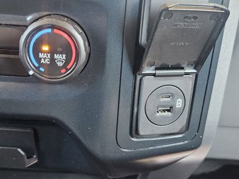 Used 2023 Ford F150 XLT image 15