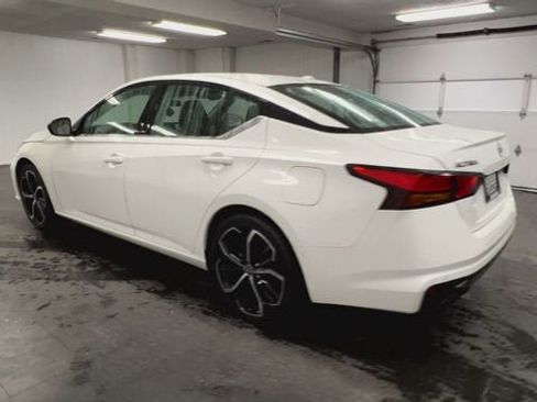 Used 2024 Nissan Altima 2.5 SR image 6