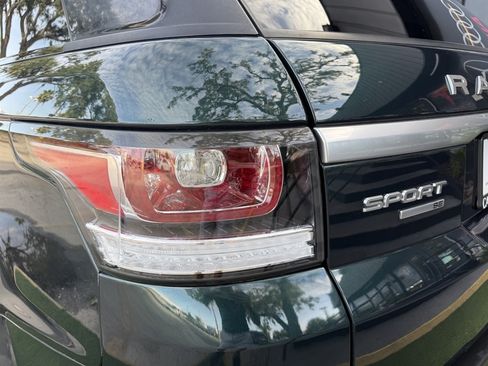 Used 2016 Land Rover Range Rover Sport SE AWD/4WD image 11
