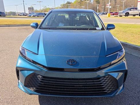 New 2026 Toyota Camry LE image 2