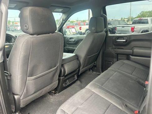 Used 2023 Chevrolet Silverado 1500 Custom AWD/4WD image 20
