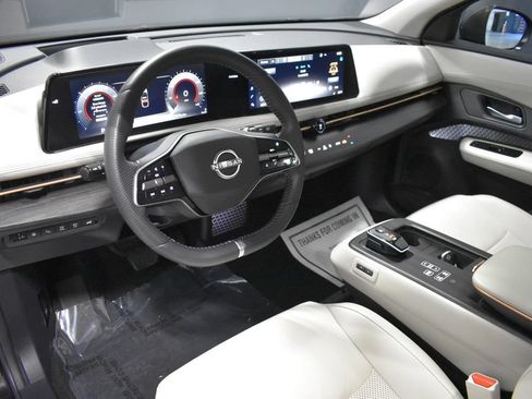 Certified 2023 Nissan Ariya AWD image 4
