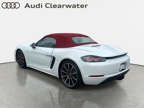 Used 2017 Porsche 718 Boxster S RWD image 2