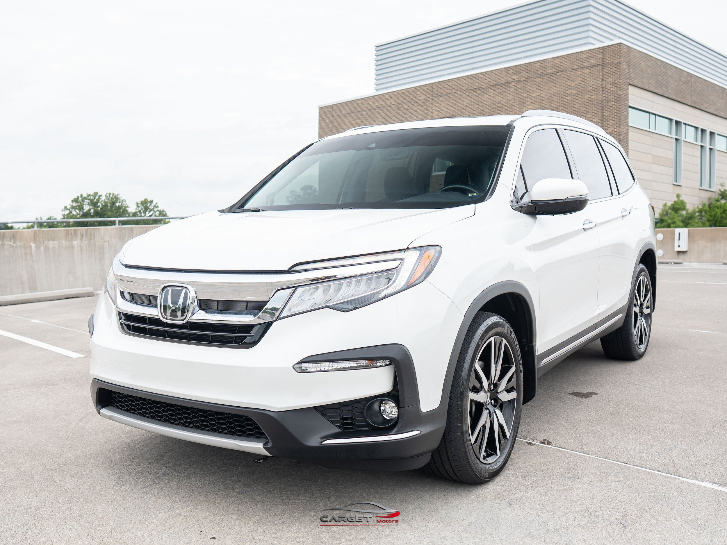 Used 2022 Honda Pilot Touring image 3