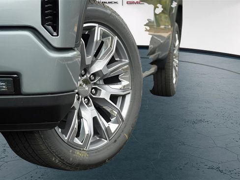 New 2026 GMC Sierra 1500 Denali image 3