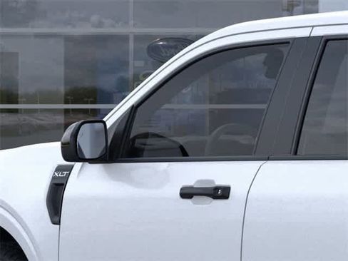 New 2025 Ford Maverick XLT w/ Equipment Group 301A image 21