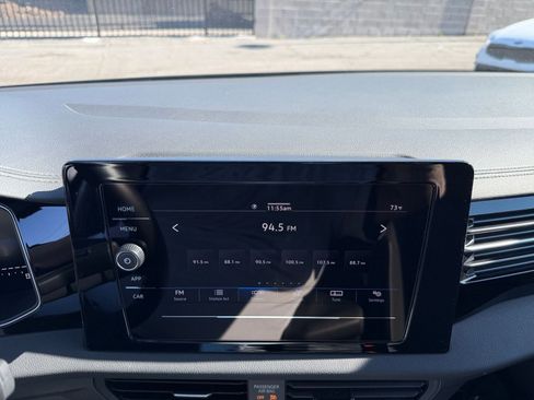 Used 2025 Volkswagen Jetta Sport image 20