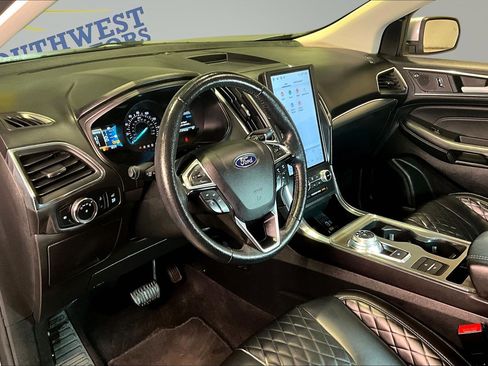Used 2024 Ford Edge Titanium AWD/4WD image 17