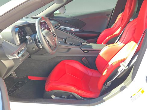 Used 2023 Chevrolet Corvette Stingray Coupe image 8