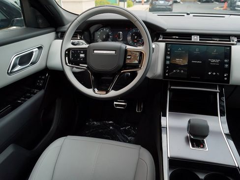 Used 2026 Land Rover Range Rover Velar Dynamic SE image 15