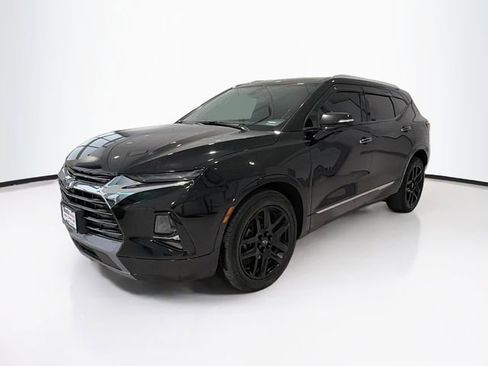 Certified 2020 Chevrolet Blazer Premier w/ Driver Confidence II Package image 3