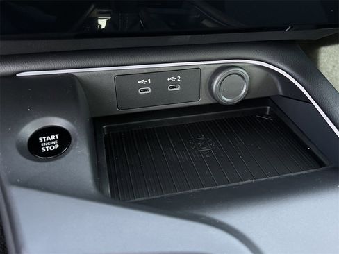 New 2026 Nissan Sentra SV image 11