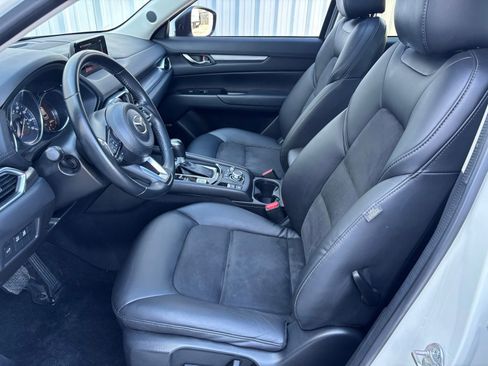 Used 2018 MAZDA CX-5 Touring w/ Preferred Equipment Package image 11
