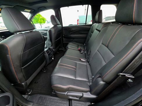 Used 2022 Honda Passport TrailSport image 16