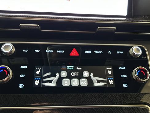 New 2026 Genesis GV80 3.5T e-SC AWD/4WD image 30