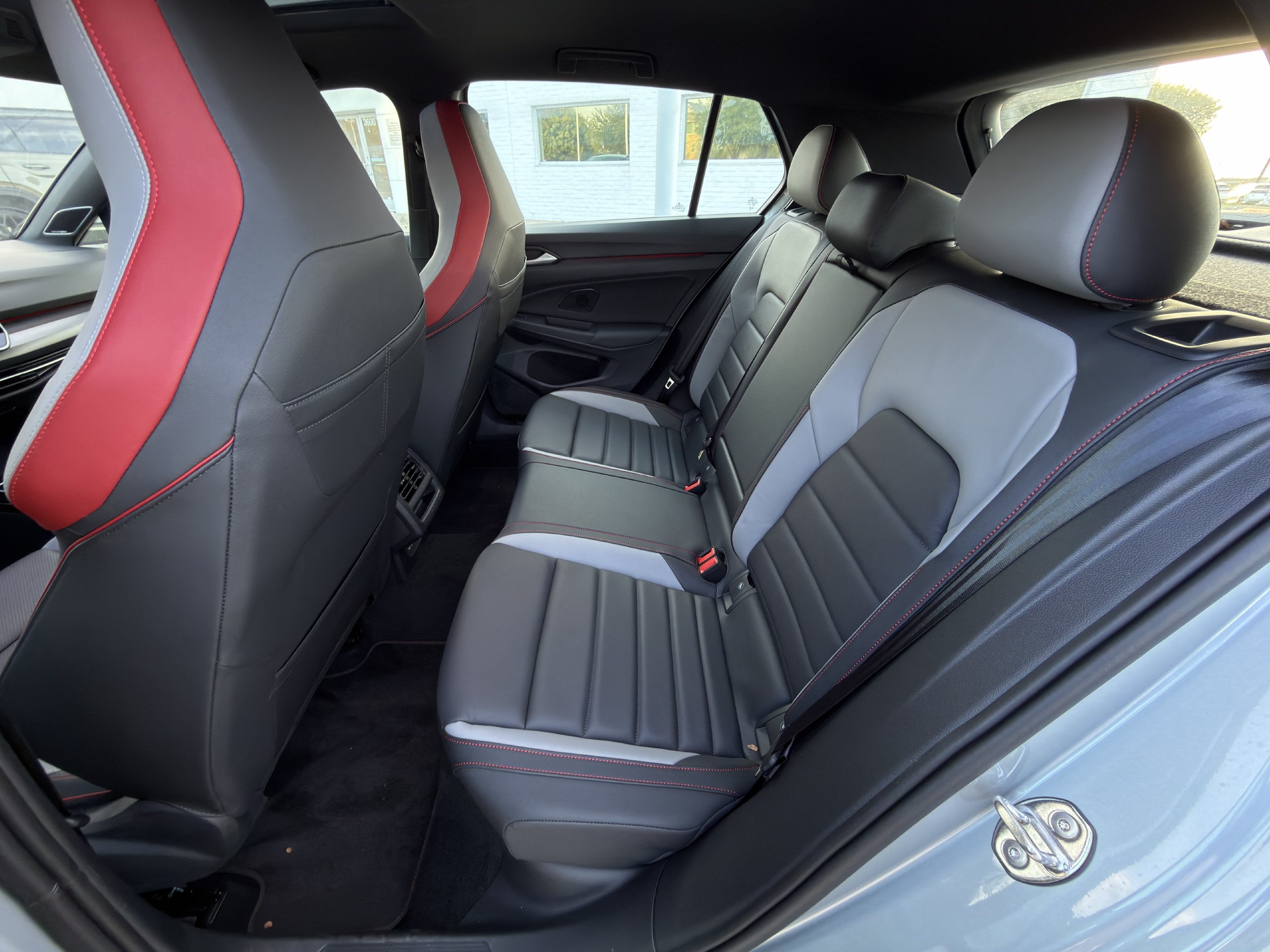 New 2026 Volkswagen GTI SE FWD image 20