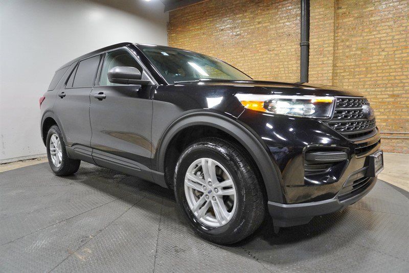 Used 2022 Ford Explorer 4WD w/ Class IV Trailer Tow Package image 6