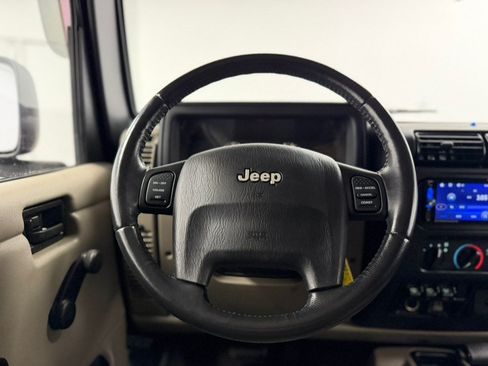 Used 2004 Jeep Wrangler Sahara w/ Dual Top Group AWD/4WD image 52