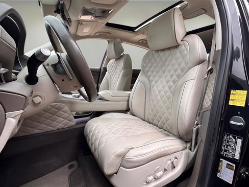 Used 2024 Genesis GV80 3.5T w/ Prestige Package image 8