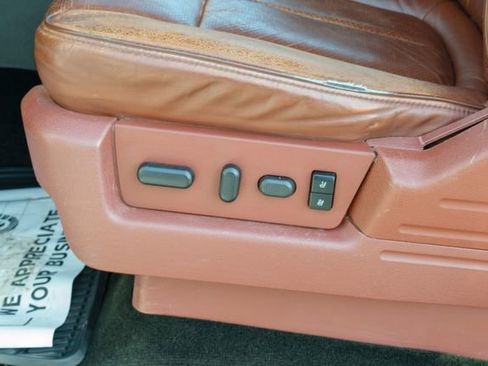 Used 2013 Ford F150 King Ranch w/ King Ranch Chrome Pkg image 16