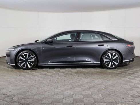 Used 2024 Lucid Air Touring AWD/4WD image 19