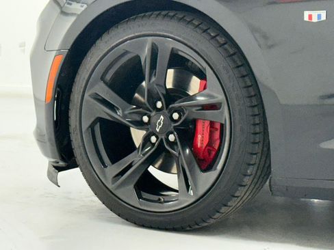 Used 2022 Chevrolet Camaro SS image 36
