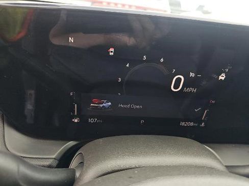 Used 2024 Buick Encore GX Preferred FWD image 9