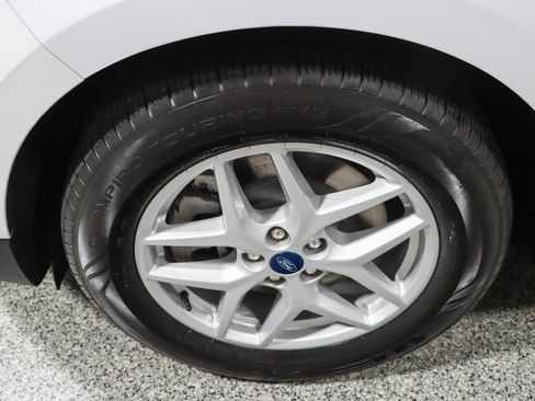 Used 2021 Ford Edge SEL w/ Convenience Package FWD image 11