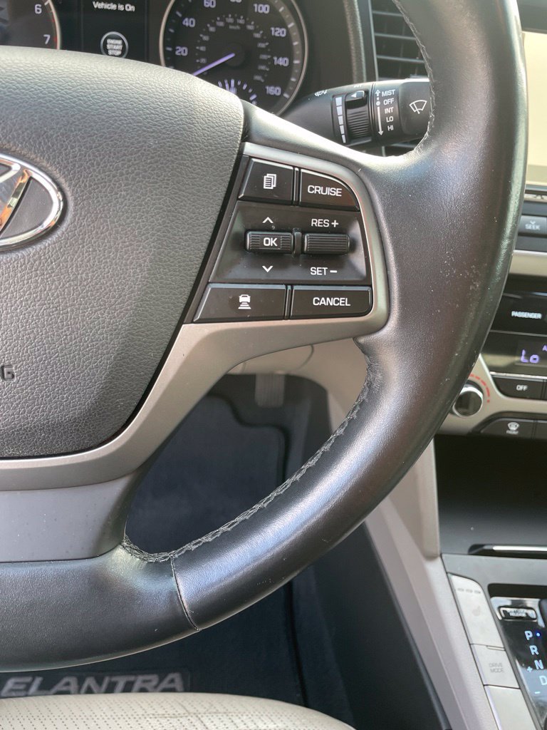 Used 2017 Hyundai Elantra Limited w/ Limited Ultimate Package 05 FWD image 13