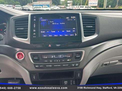 Used 2017 Honda Pilot EX-L image 16