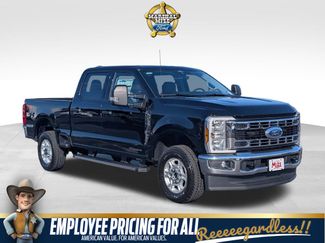 New 2026 Ford F250 XLT w/ FX4 Off-Road Package AWD/4WD video 1