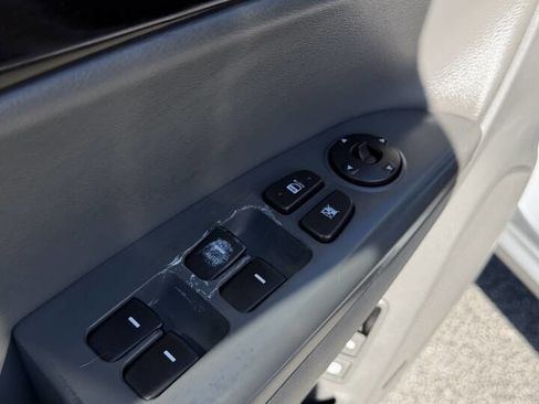 Used 2010 Hyundai Sonata Limited w/ Navigation Pkg 6 image 12