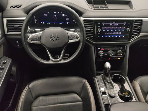 Used 2021 Volkswagen Atlas Cross Sport SEL Premium w/ Cross Sport MDO Package image 22